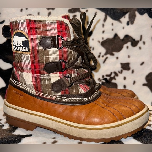 Sorel Shoes - Sorel Tivoli Plaid Shearling Fur-Trim Weather Boots Size 7